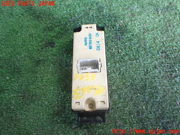 2UPJ-9236556245]ビッグホーン(UBS73GW)左前パワーウィンドウスイッチ 中古_2