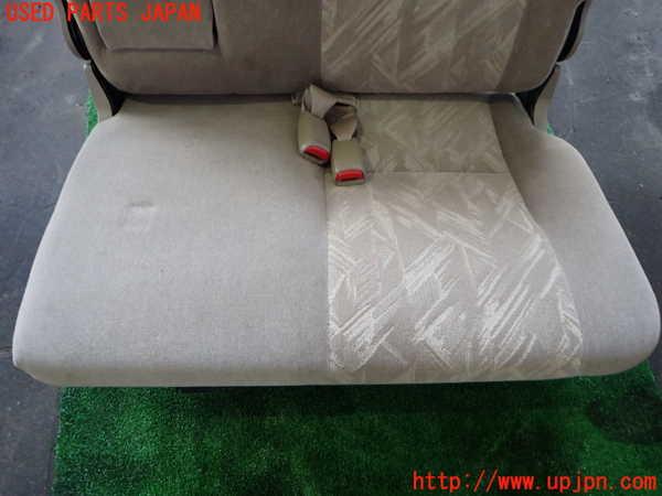 2UPJ-9236557175]ビッグホーン(UBS73GW)左2列目シート 中古_3