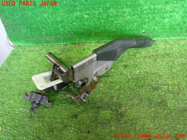 2UPJ-9236557550]ビッグホーン(UBS73GW)サイドブレーキレバー 中古_2