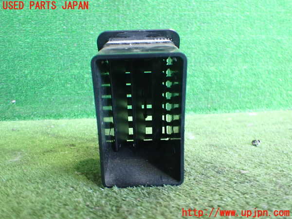 2UPJ-9236557526]ビッグホーン(UBS73GW)エアコン吹き出し口1 (左) 中古_2