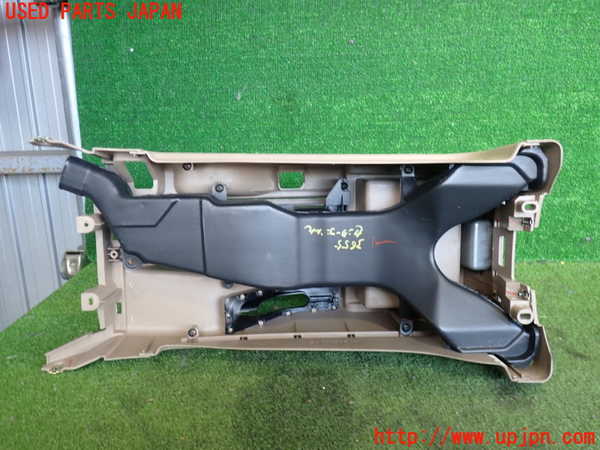 2UPJ-9236557540]ビッグホーン(UBS73GW)センターコンソール 中古_4