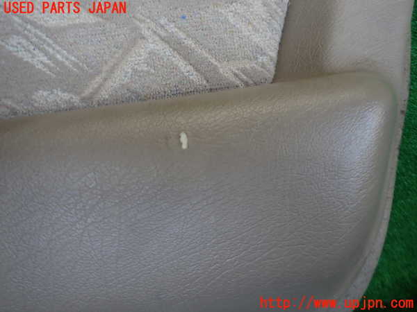 2UPJ-9236551294]ビッグホーン(UBS73GW)右後ドア内張り 中古_3