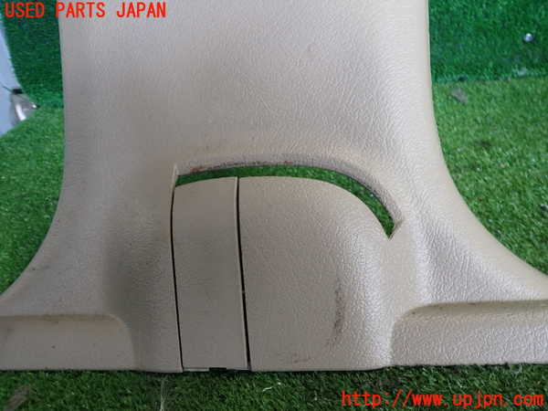 2UPJ-9236557670]ビッグホーン(UBS73GW)左センターピラートリム 中古_2