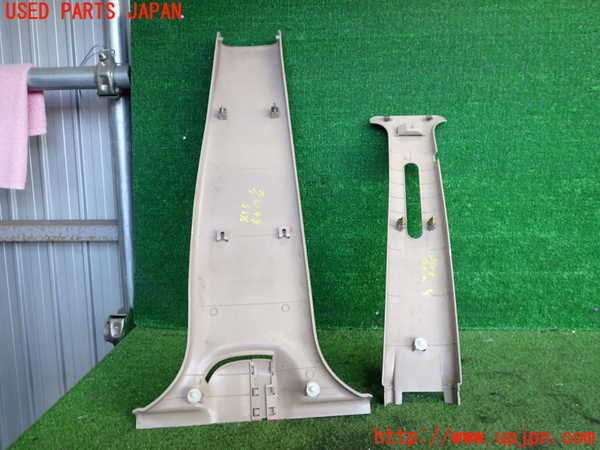 2UPJ-9236557670]ビッグホーン(UBS73GW)左センターピラートリム 中古_3