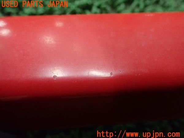 3UPJ=9236560046]アバルト 124スパイダー(NF2EK)純正オプション 52060683 エアダムカバー RED フロントバンパー下部トリム 中古_3