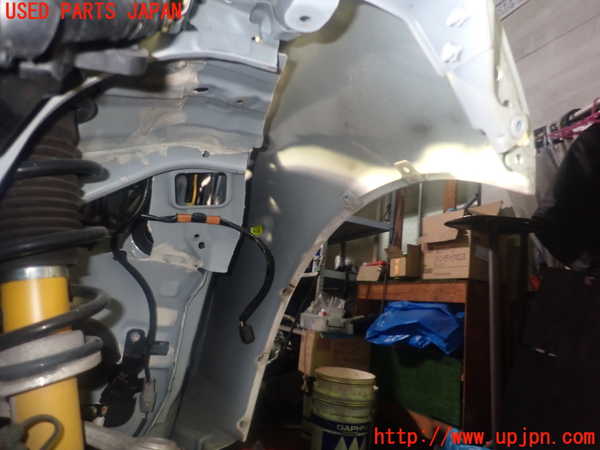 1UPJ-9236561082]アバルト・124スパイダー(NF2EK)左前フェンダー 中古_3