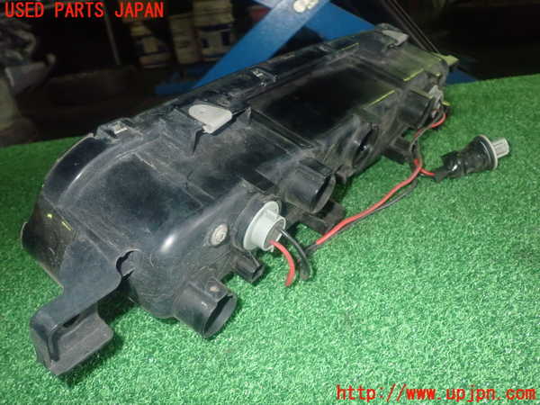 1UPJ-9236561559]アバルト・124スパイダー(NF2EK)リアフィニッシャー 中古_3