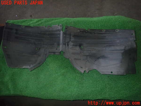 1UPJ-9236561092]アバルト・124スパイダー(NF2EK)左前フェンダーライナー 中古_2