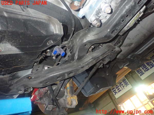 1UPJ-9236565295]アバルト・124スパイダー(NF2EK)リアメンバー 中古_2