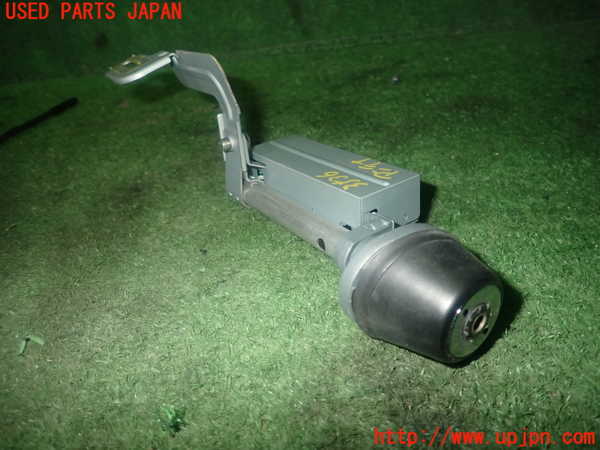 1UPJ-9236566550]アバルト・124スパイダー(NF2EK)アンテナ 中古_2