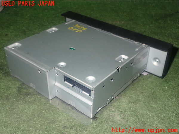 1UPJ-9236566490]アバルト・124スパイダー(NF2EK)DVDプレイヤー 中古_3