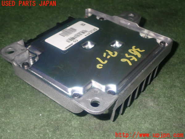 1UPJ-9236566525]アバルト・124スパイダー(NF2EK)アンプ 中古_3