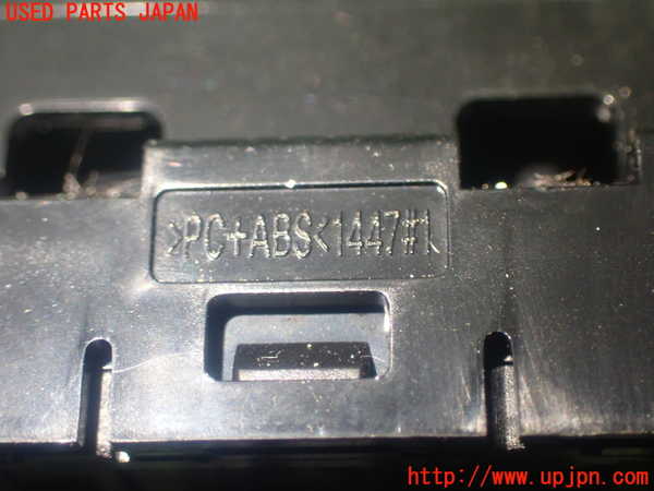 1UPJ-9236566306]アバルト・124スパイダー(NF2EK)スイッチ1 中古_4