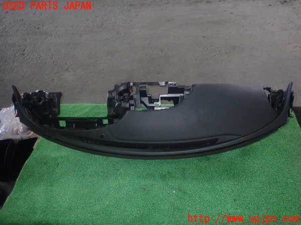 1UPJ-9236567505]アバルト・124スパイダー(NF2EK)ダッシュボード 中古_2