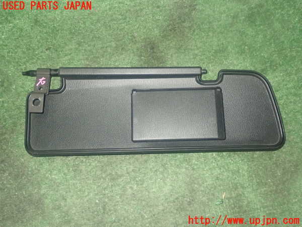1UPJ-9236567625]アバルト・124スパイダー(NF2EK)室内サンバイザー右側 中古_2