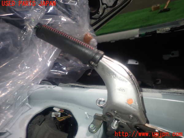 1UPJ-9236567550]アバルト・124スパイダー(NF2EK)サイドブレーキレバー 中古_2