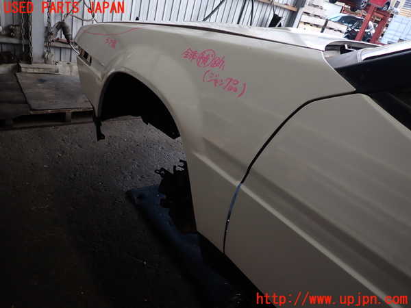 2UPJ-9236571082]アルシオーネ(AX7)左前フェンダー (ジャンク品) 中古_3