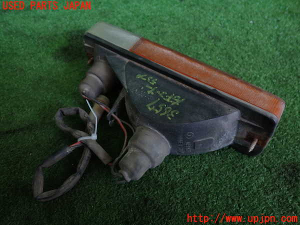 2UPJ-9236571150]アルシオーネ(AX7)右コーナーランプ 中古_2