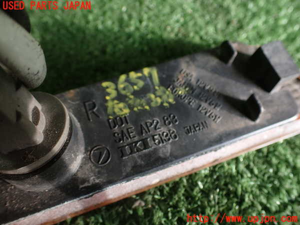 2UPJ-9236571160]アルシオーネ(AX7)右ウィンカーレンズ 中古_3