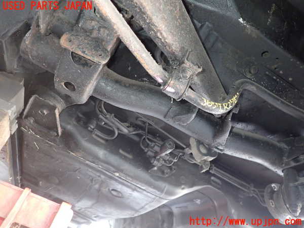 2UPJ-9236575295]アルシオーネ(AX7)リアメンバー 中古_3