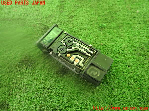 2UPJ-9236576307]アルシオーネ(AX7)スイッチ2 (A/Cコントロール) 中古_2