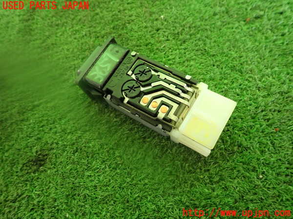 2UPJ-9236576308]アルシオーネ(AX7)スイッチ3 中古_2