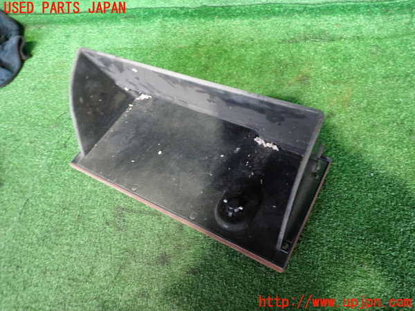 2UPJ-9236577516]アルシオーネ(AX7)グローブボックス1 中古_3