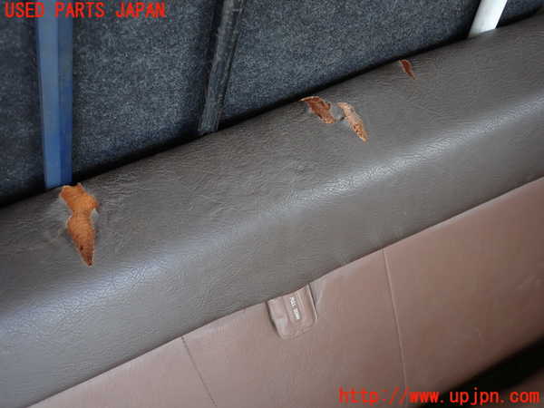 2UPJ-9236577385]アルシオーネ(AX7)リアシート 中古_3