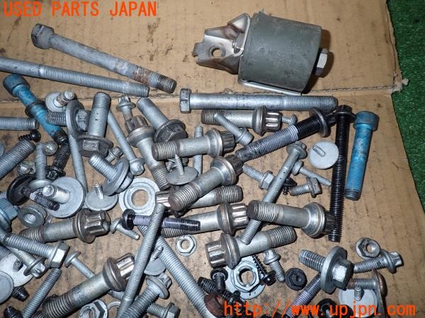 3UPJ=9236580720]ベンツ S400h エクスクルーシブ AMGライン(222057 W222)ネジ・ナット・ステー類 セット ジャンク_2