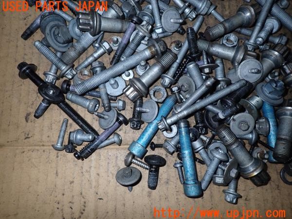 3UPJ=9236580720]ベンツ S400h エクスクルーシブ AMGライン(222057 W222)ネジ・ナット・ステー類 セット ジャンク_4