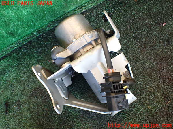 1UPJ-9236582580]ベンツ S400 h(ハイブリッド)(222057)バキュームポンプ 中古_2