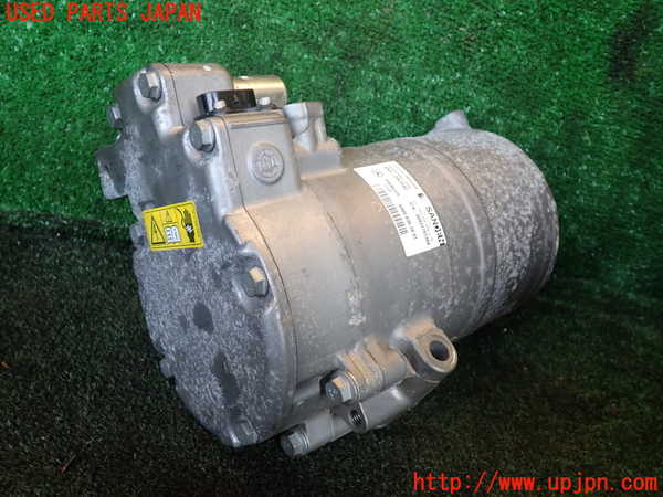 1UPJ-9236586025]ベンツ S400 h(ハイブリッド)(222057)エアコンコンプレッサー 中古_2