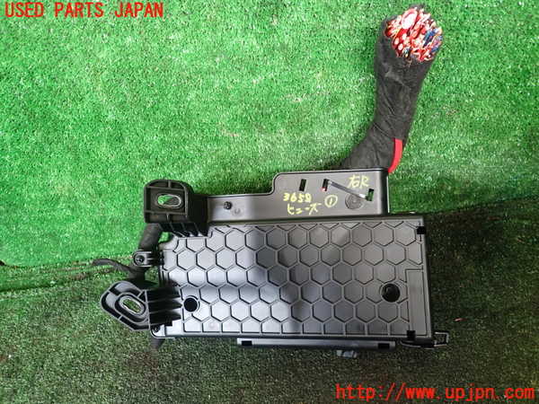 1UPJ-9236586741]ベンツ S400 h(ハイブリッド)(222057)ヒューズボックス1(室内) 中古_2
