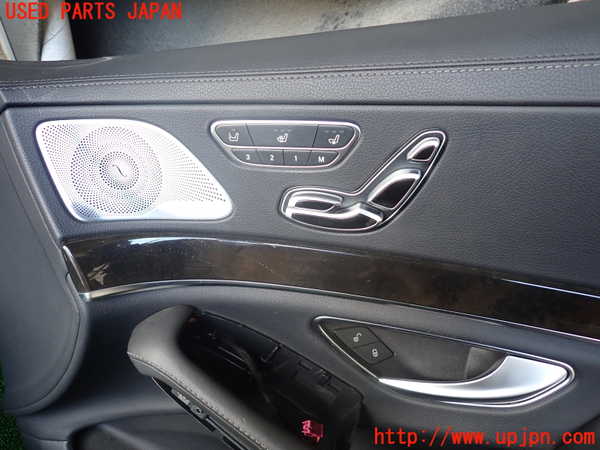 1UPJ-9236581234]ベンツ S400 h(ハイブリッド)(222057)右前ドア内張り 中古_2