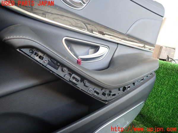 1UPJ-9236581234]ベンツ S400 h(ハイブリッド)(222057)右前ドア内張り 中古_4