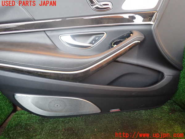 1UPJ-9236581264]ベンツ S400 h(ハイブリッド)(222057)左前ドア内張り 中古_3