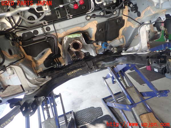 1UPJ-9236595285]ルノー・ルーテシア(クリオ)(BJAH5H)フロントメンバー 中古_2