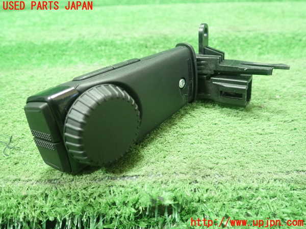 1UPJ-9236596307]ルノー・ルーテシア(クリオ)(BJAH5H)スイッチ2(音量操作) 中古_2