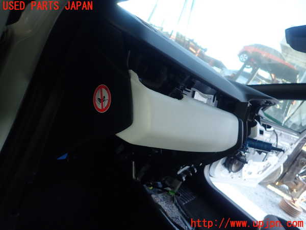 1UPJ-9236597505]ルノー・ルーテシア(クリオ)(BJAH5H)ダッシュボード 中古_3