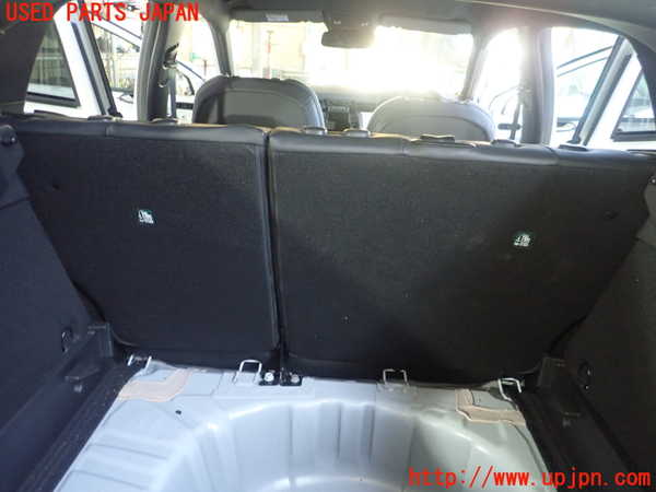 1UPJ-9236597385]ルノー・ルーテシア(クリオ)(BJAH5H)リアシート 中古_2