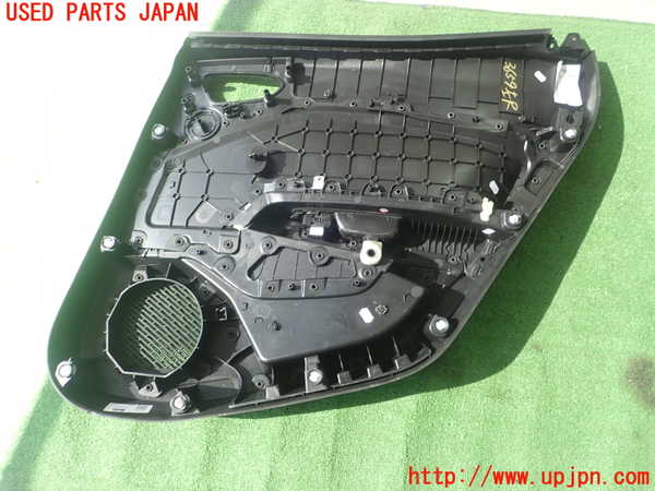 1UPJ-9236591324]ルノー・ルーテシア(クリオ)(BJAH5H)左後ドア内張り 中古_3