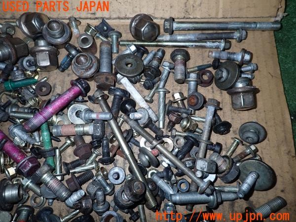 3UPJ=9236600720]ジャガー XK XKR4.2(J413A X100)ネジ・ナット・ステー類 セット ジャンク_2
