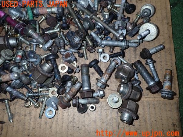 3UPJ=9236600720]ジャガー XK XKR4.2(J413A X100)ネジ・ナット・ステー類 セット ジャンク_3