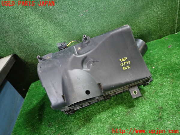 1UPJ-9236602560]ジャガー・XKシリーズ(J413A)エアクリーナーボックス 中古_3