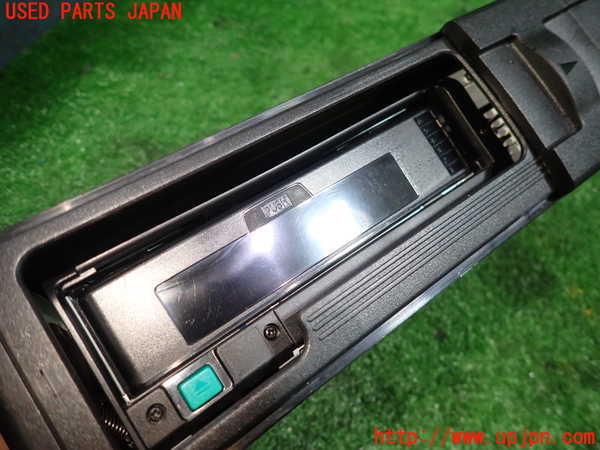 1UPJ-9236606505]ジャガー・XKシリーズ(J413A)CDチェンジャー 中古_5