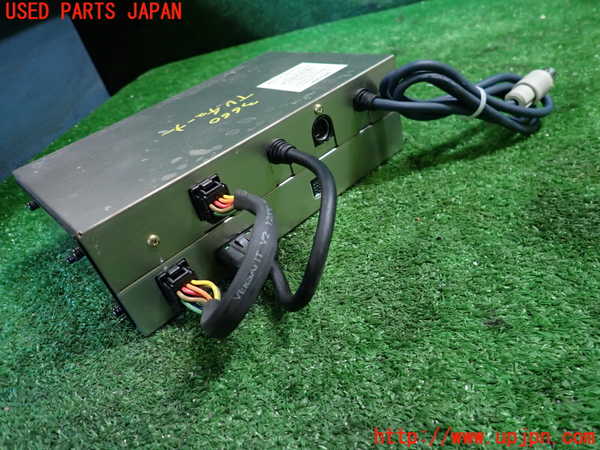 1UPJ-9236606660]ジャガー・XKシリーズ(J413A)TVチューナー 中古_5