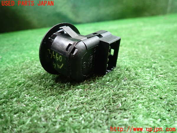 1UPJ-9236606309]ジャガー・XKシリーズ(J413A)スイッチ4 (AUTO OFF) 中古_2