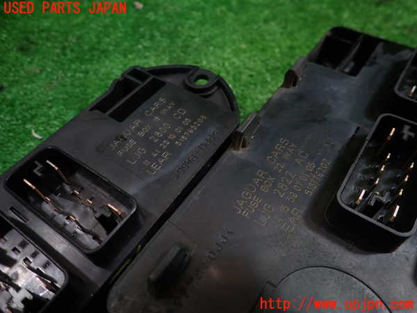 1UPJ-9236606741]ジャガー・XKシリーズ(J413A)ヒューズボックス1 中古_3