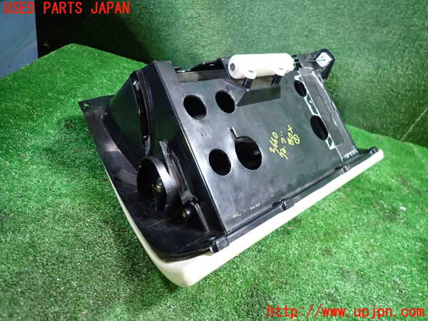 1UPJ-9236607516]ジャガー・XKシリーズ(J413A)グローブボックス1 中古_2