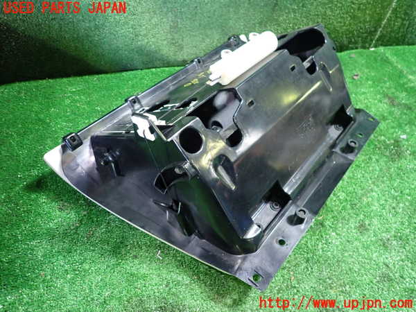 1UPJ-9236607516]ジャガー・XKシリーズ(J413A)グローブボックス1 中古_3
